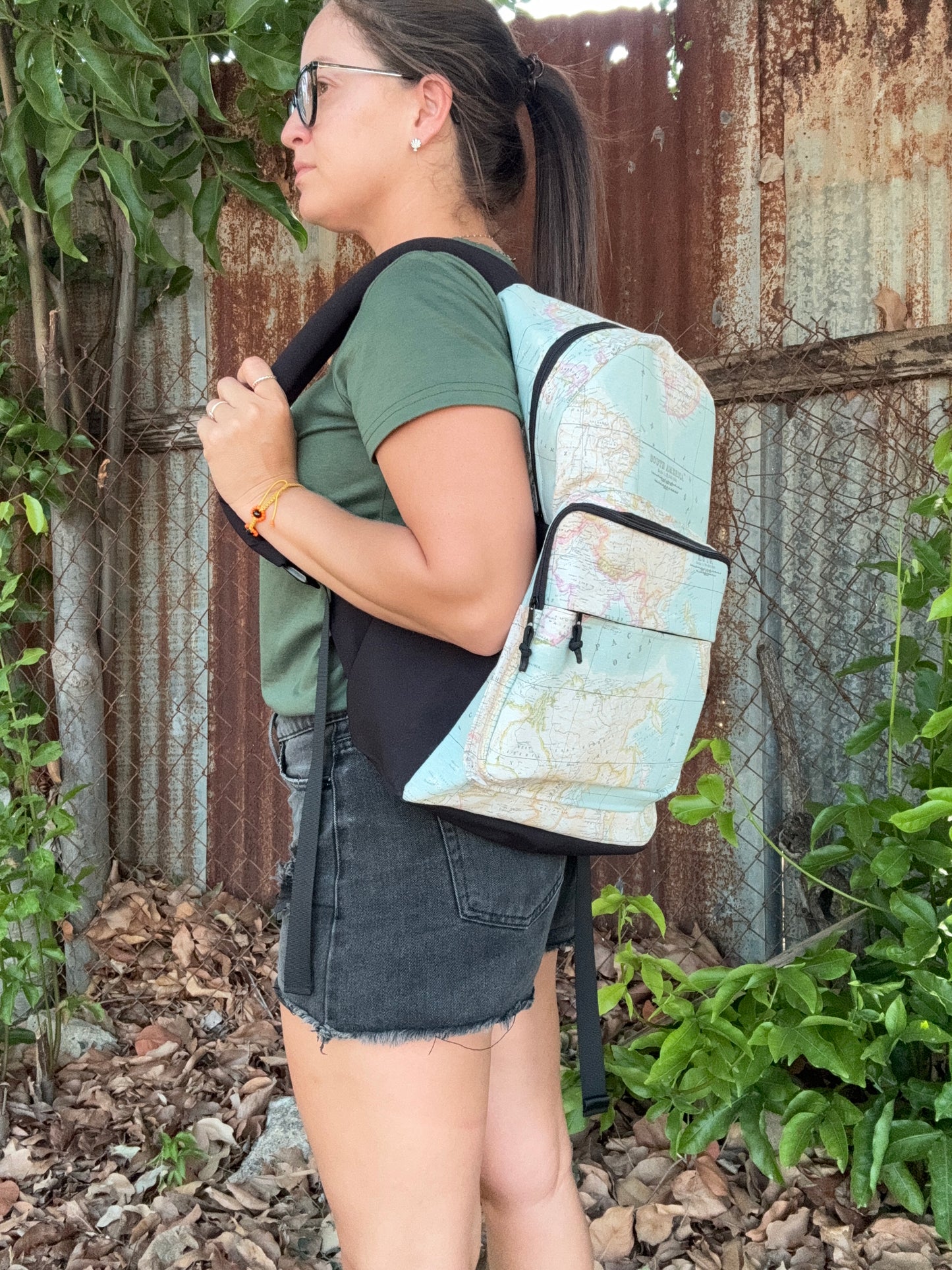 Soy del mundo- Backpack