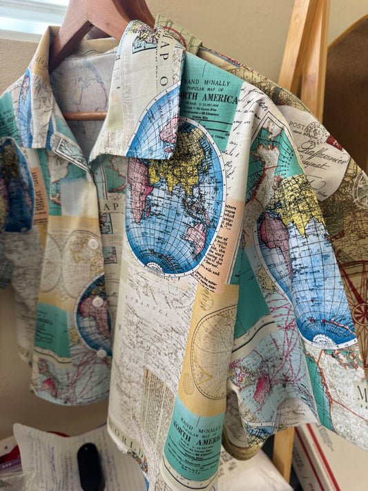 Worldwide map- Crop Top