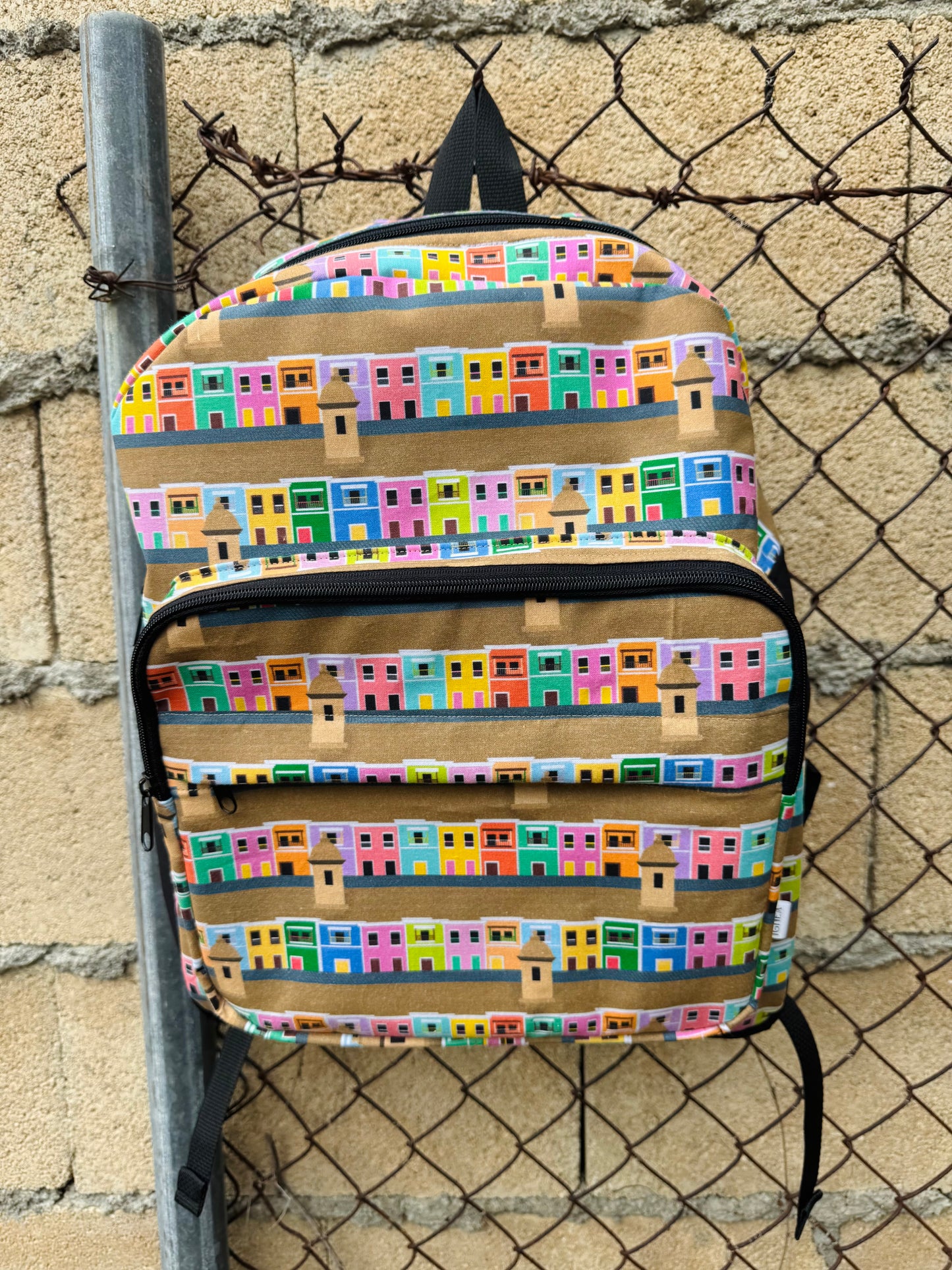 Casitas-Backpack
